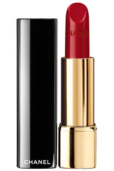 chanel red lipstick classic